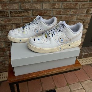 Nike Air Force 1 Low '07 LV8 Paint Splatter White